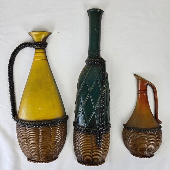 Sexton Set of 3 Metal "Jug" Wall Hangings Mid-Century Modern Yellow Orange Green - Picture 1 of 15